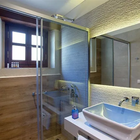 Casa Moazzo And 4* Resmo